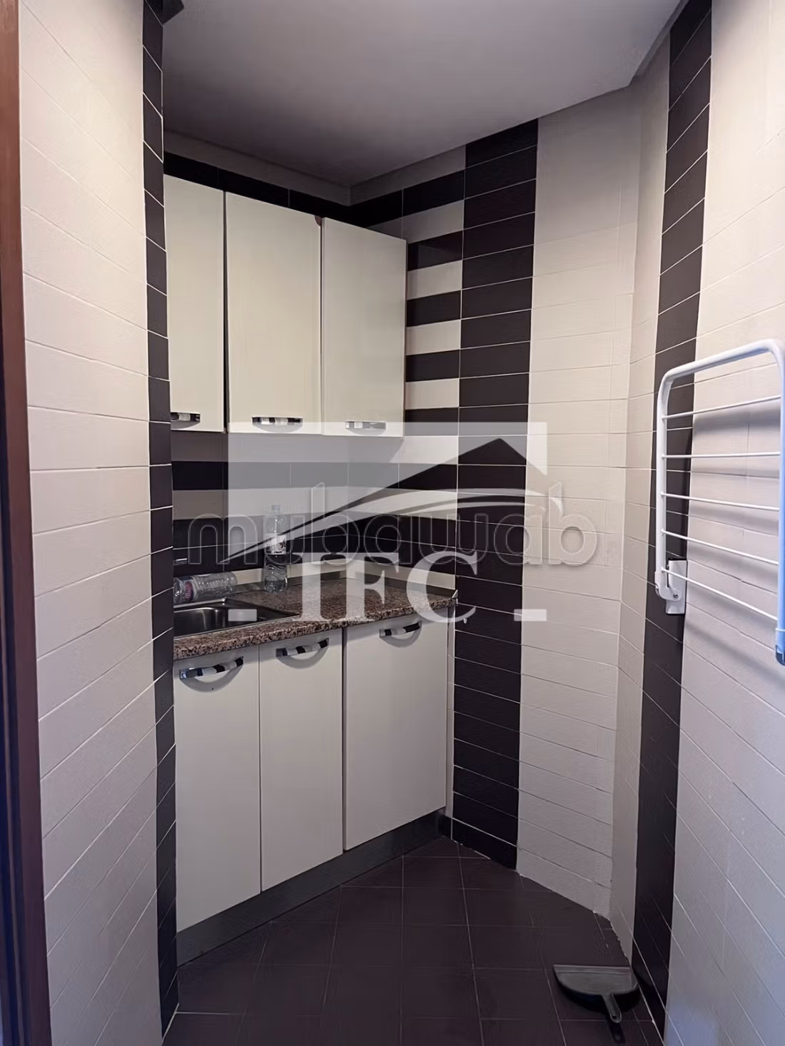 Bureau en 4 espaces 120m² CUN IFCU68