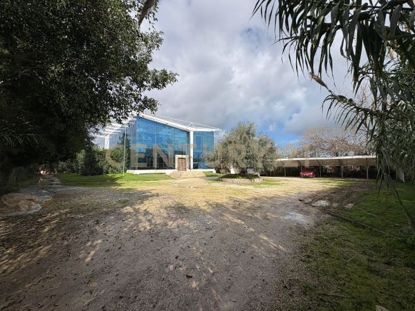 Un Pavillon à Louer