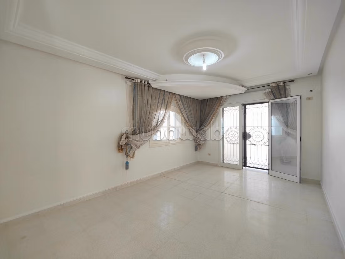 Detached villa for sale