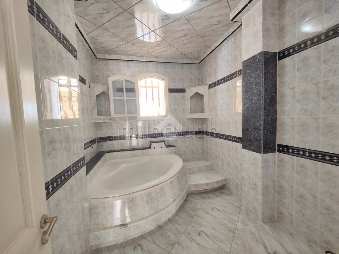 Detached villa for sale