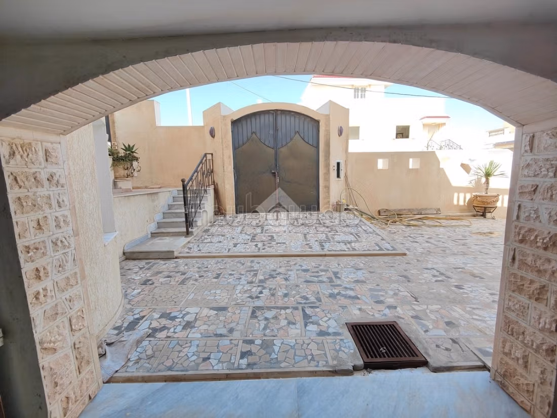 Detached villa for sale