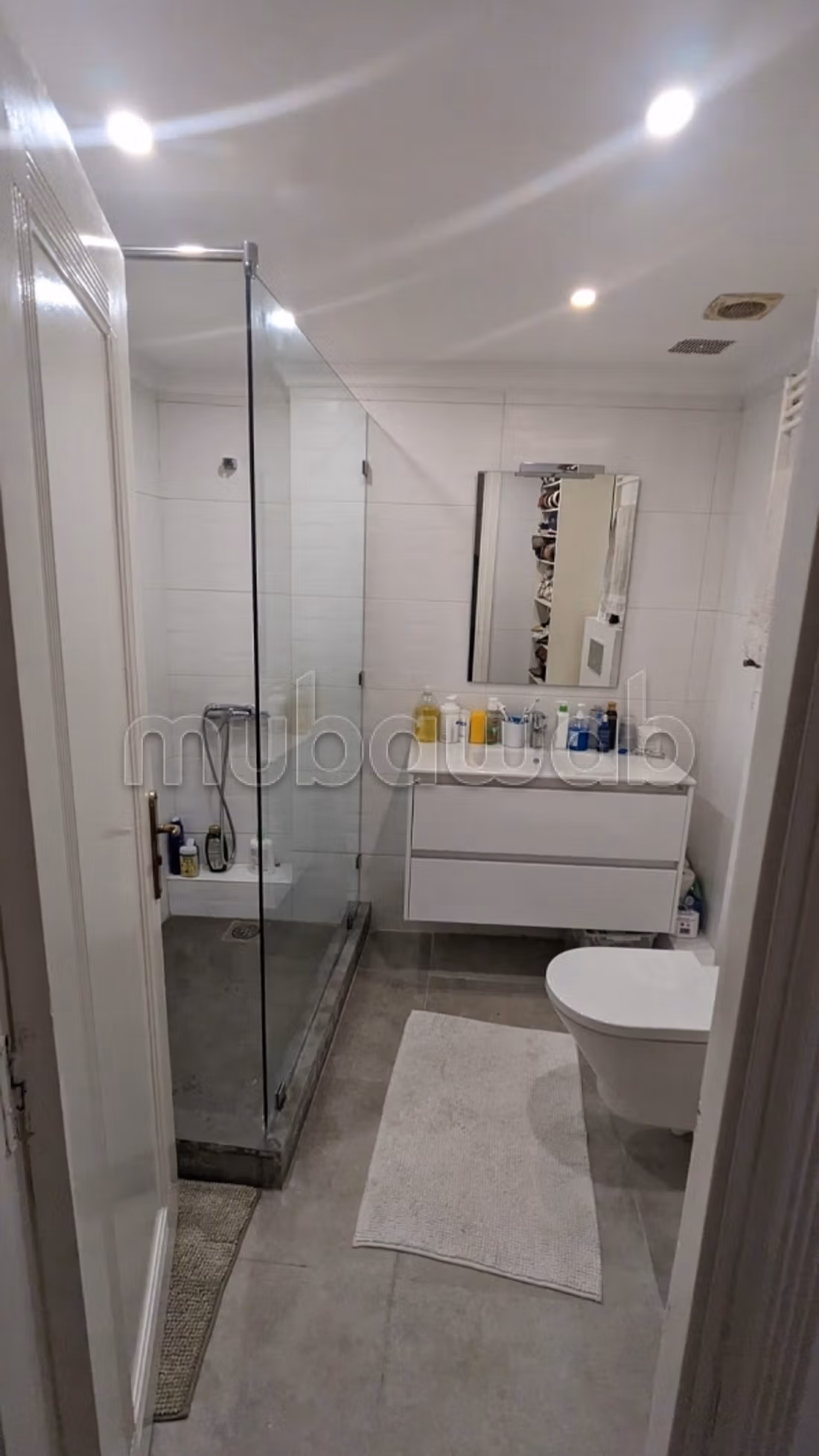 Appt en vente idealement place palmier