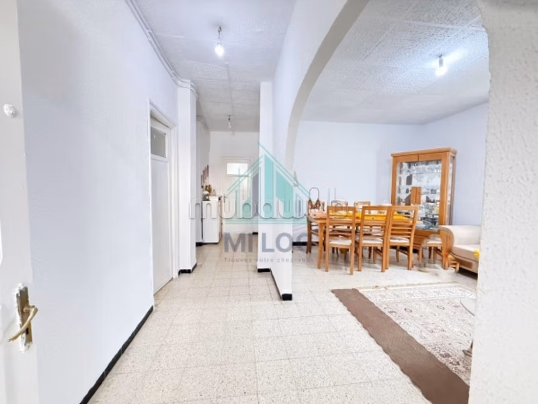 Villa su due livelli di 310 m² nella Nuova Medina