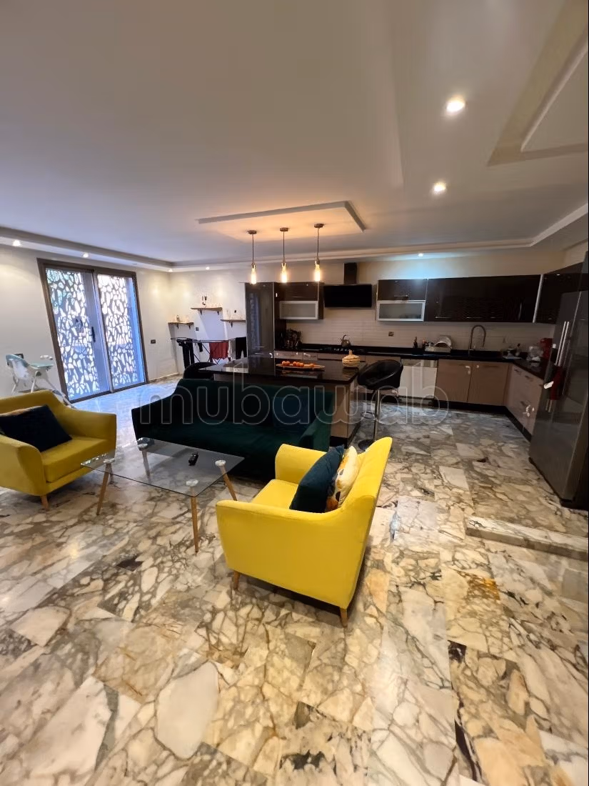 Luxe villa te koop in AKENZA Route de l'Ourika. Oppervlakte 400 m²