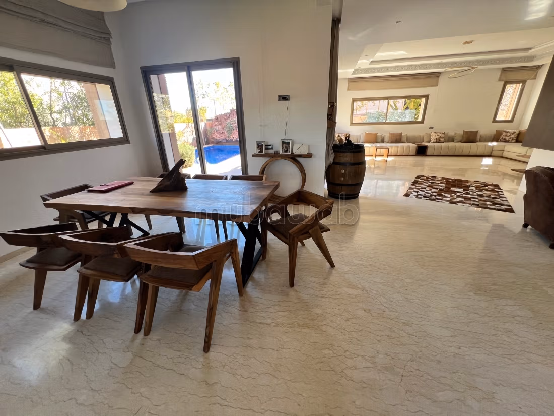 Villa de luxe à vendre à AKENZA 
Route de l'Ourika.
Superfic... - Vedere 5