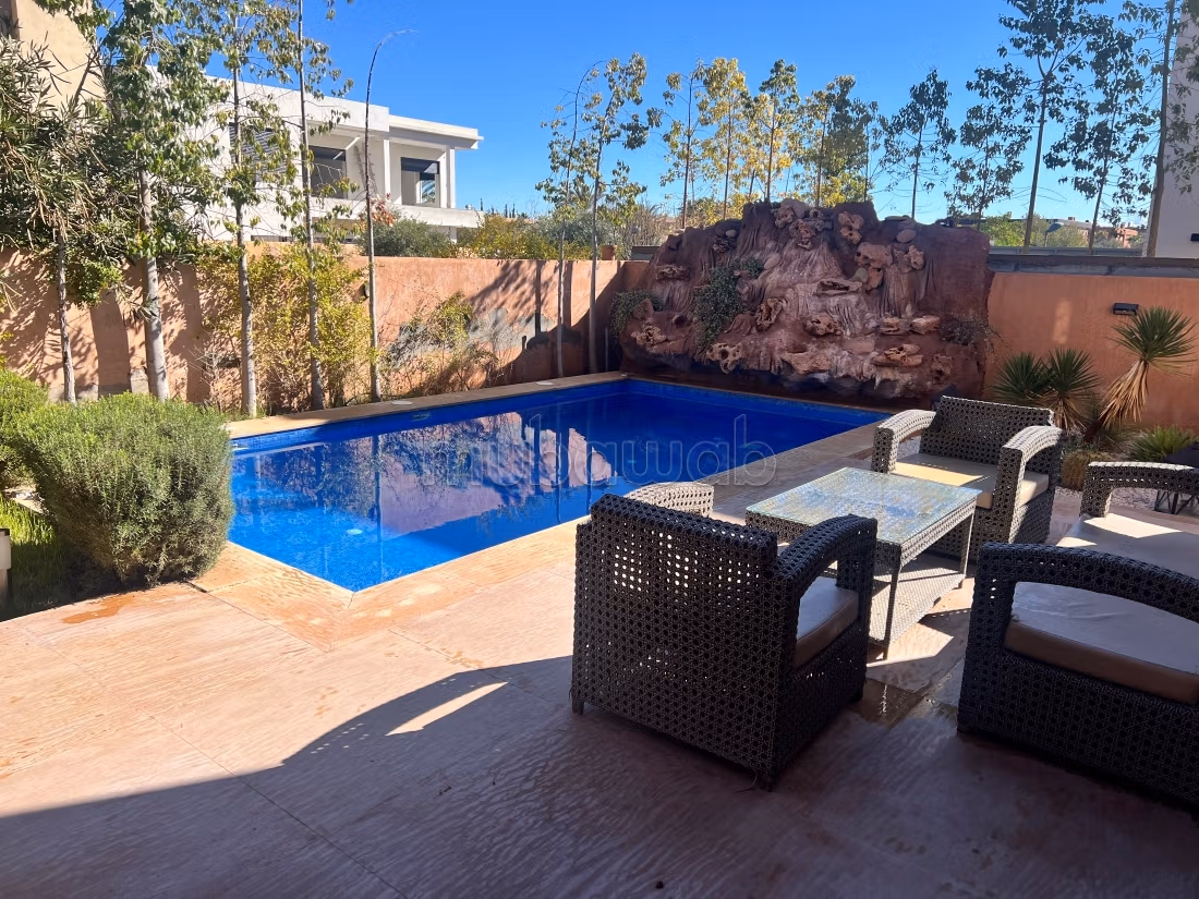 Villa de luxe à vendre à AKENZA 
Route de l'Ourika.
Superfic... - Mai multe