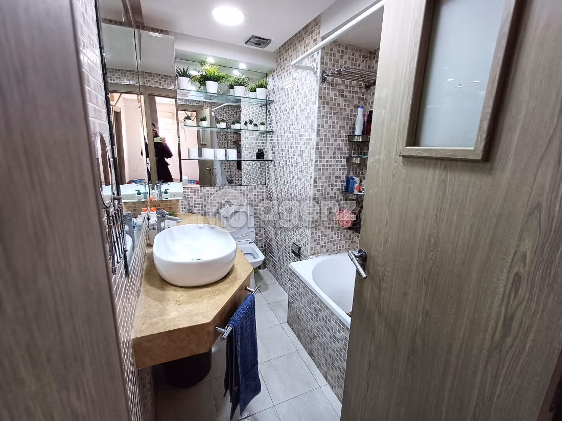 Appartement 87 m² à Bourgogne Est — 9
