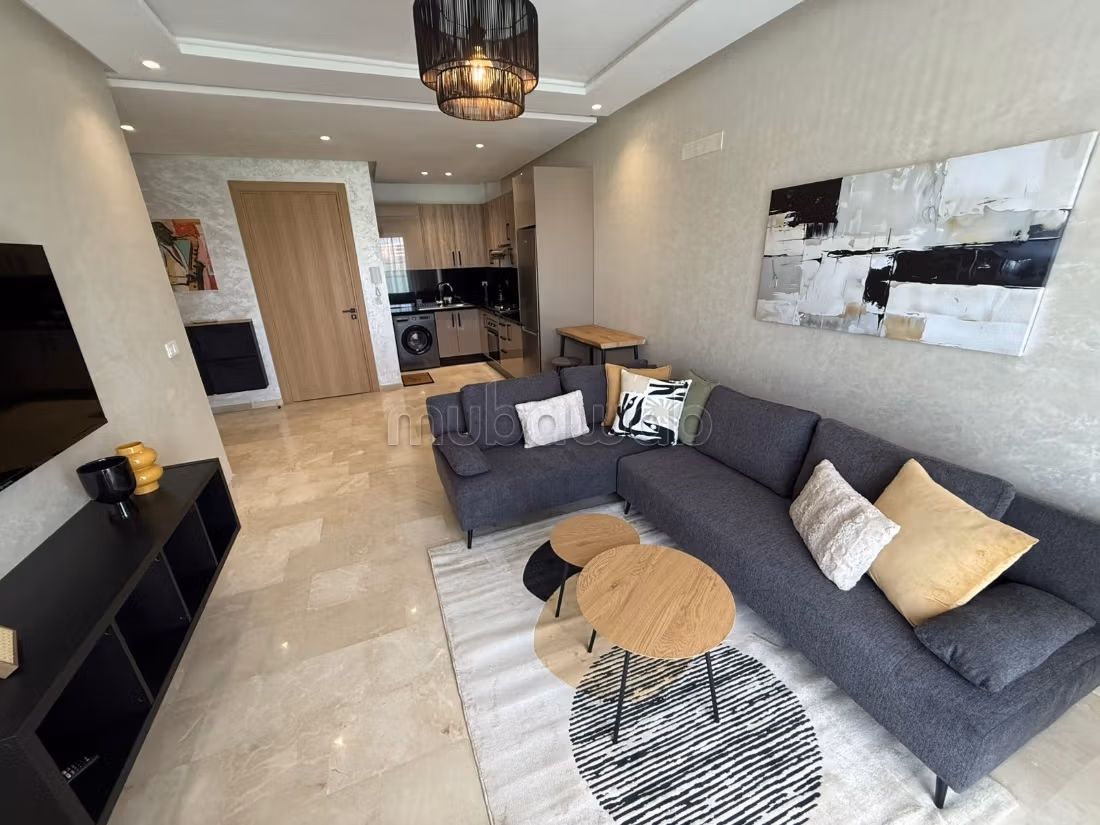 Louez cet appartement à Sidi Maarouf. 1 belle chambre. Meublé