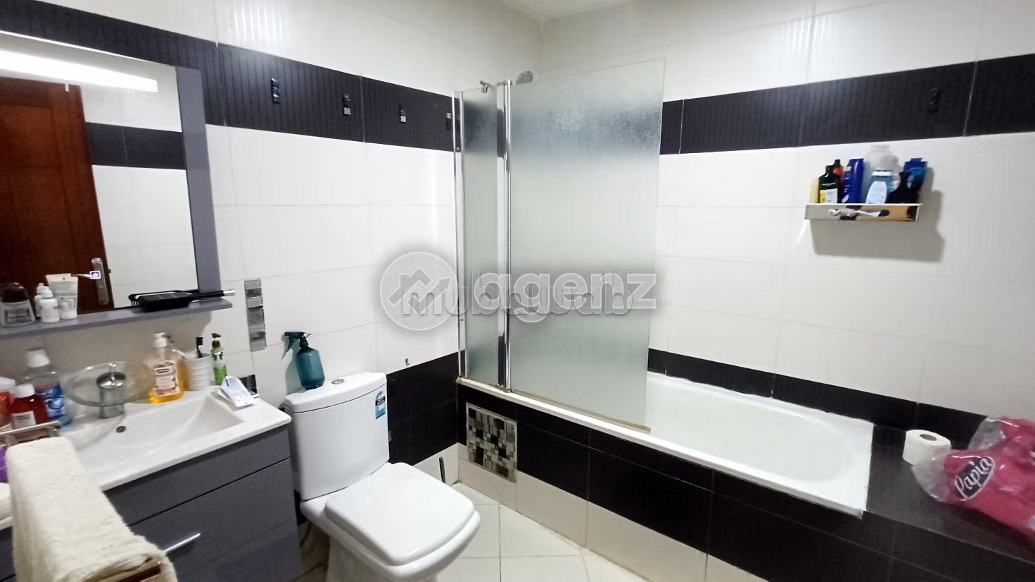 Appartement 166 m² à Route Immouzer — 9