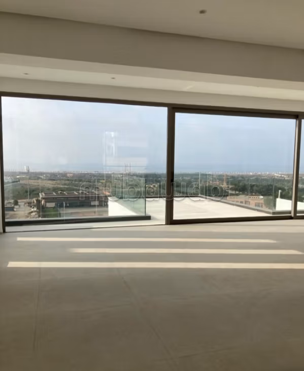 Maison de luxe à louer à Ain Diab. Surface totale 800 m²