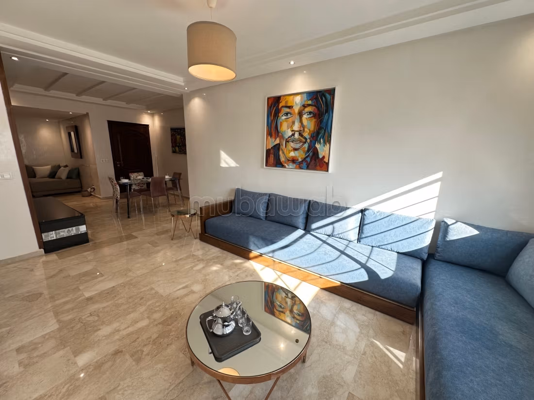 Superbe appartement 2 chambres à la location meublé et très ensoleillé — 2