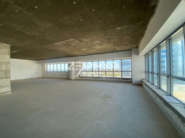 A louer Plateau bureautique 800 m² au Lac 3