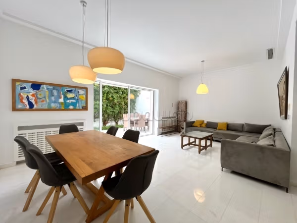 A vendre: Un triplex S5 à Gammarth Village