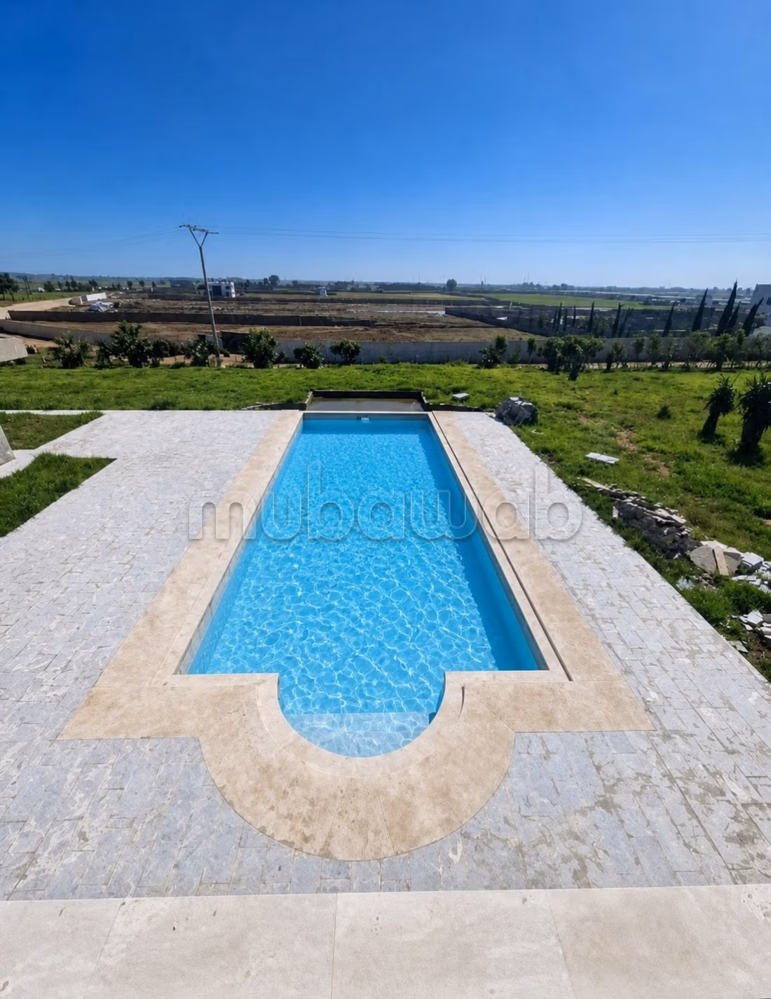 Villa di lusso in vendita a Entrée Sud. 5 ampi locali. Servizio di concierge e piscina