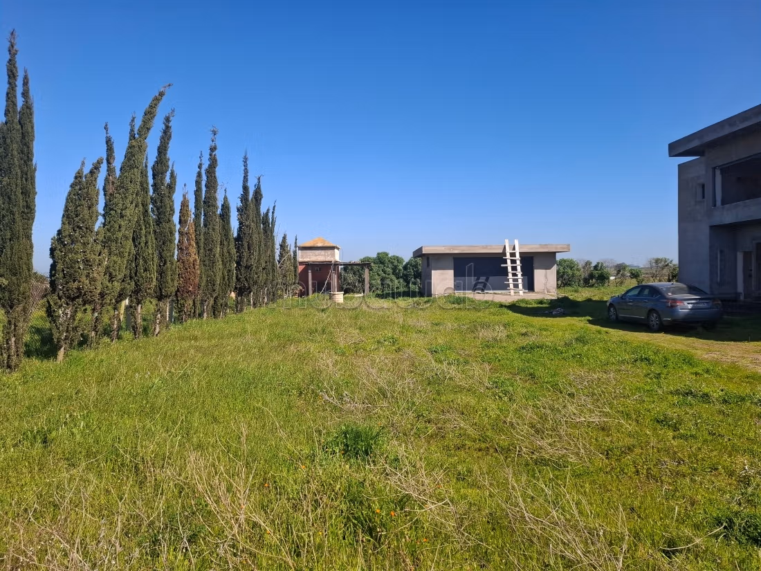 Villa di lusso in vendita a Entrée Sud. 5 ampi locali. Servizio di concierge e piscina