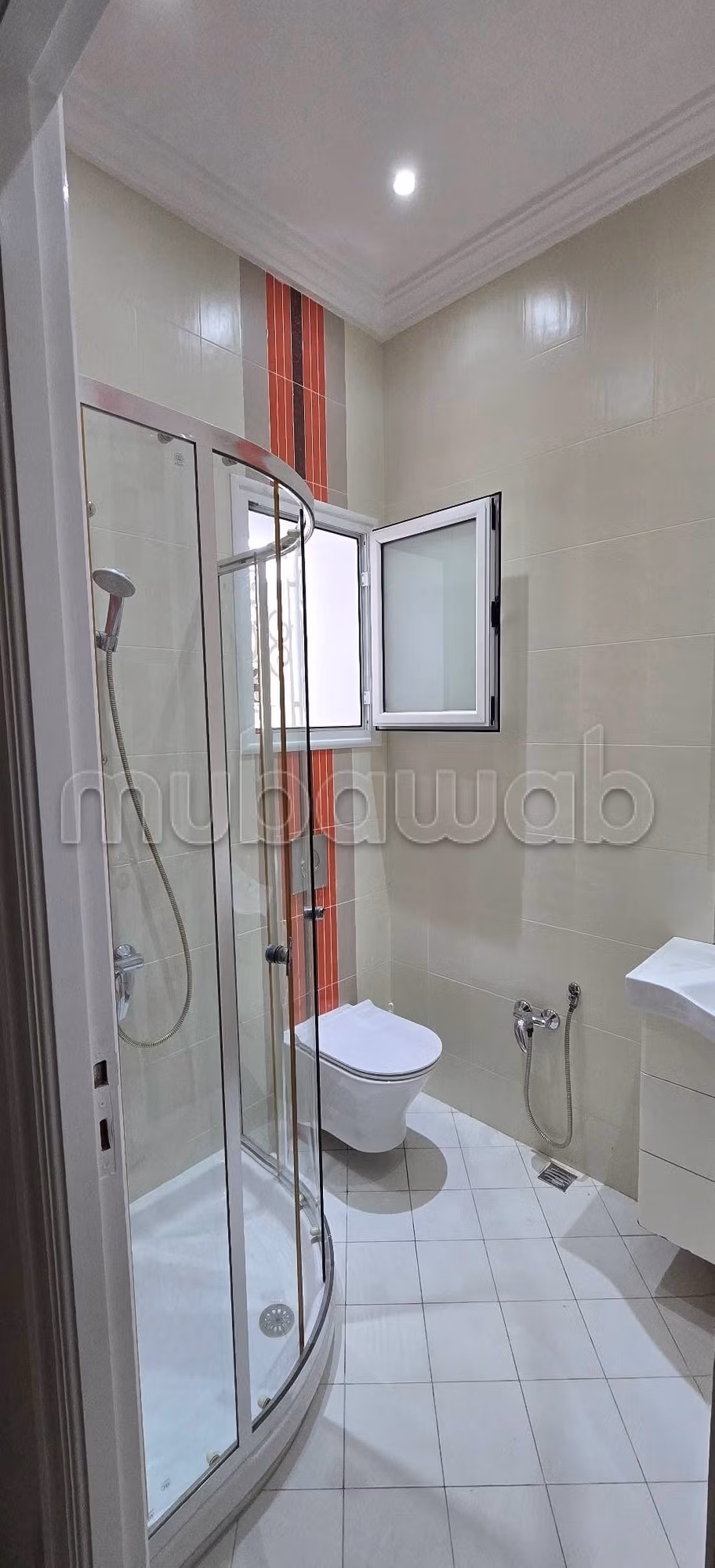 Vente d'un bel appartement. Superficie 200 m²