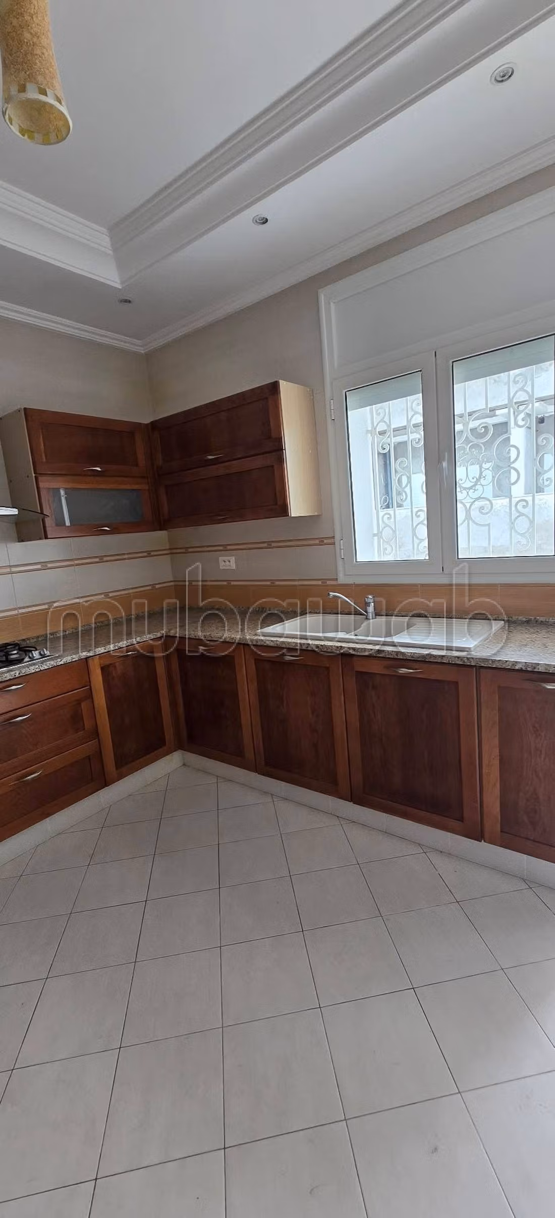 Vente d'un bel appartement. Superficie 200 m²