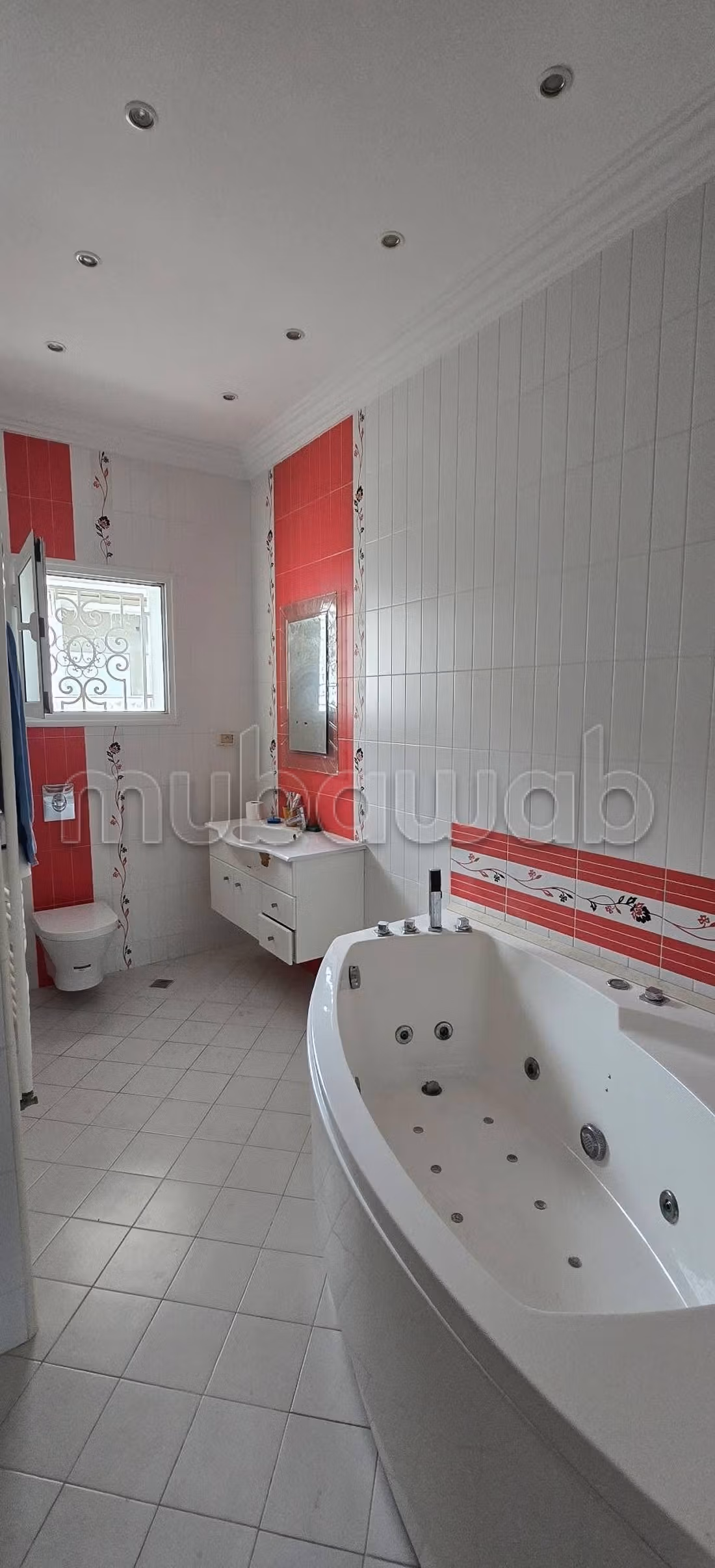 Vente d'un bel appartement. Superficie 200 m²