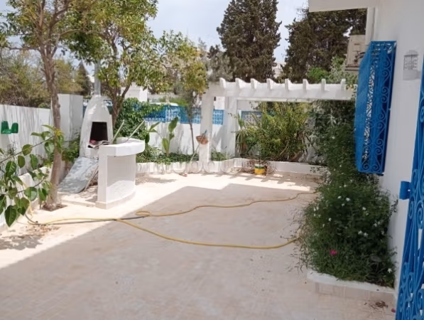 For rent: Ground floor of a villa in Arabic style in Sidi Bou Said
