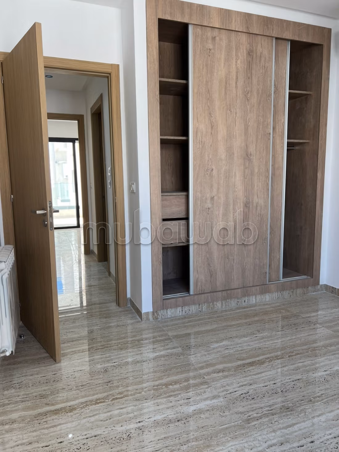 Apartment for sale in Bhar Lazreg. Total area 122 m². General satellite dish system, On site security