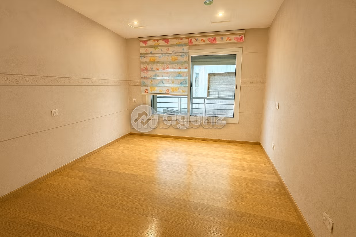 Appartement à vendre 163 m², 3 chambres Les Hôpitaux Casablanca — 3