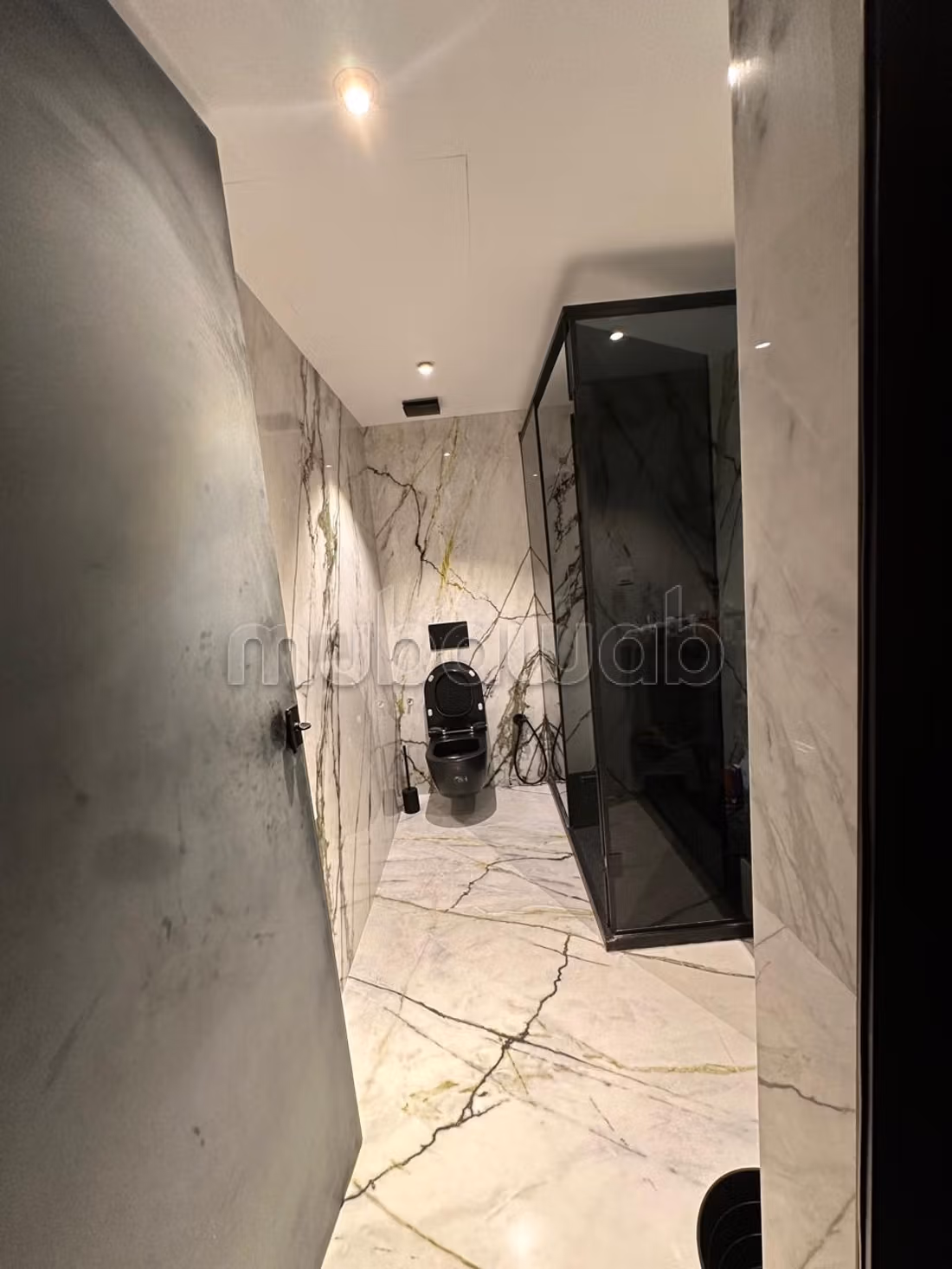 Appartement 420 m² à Souissi — 15