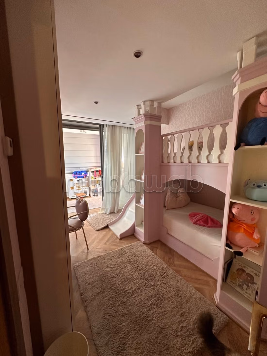 Appartement 420 m² à Souissi — 25