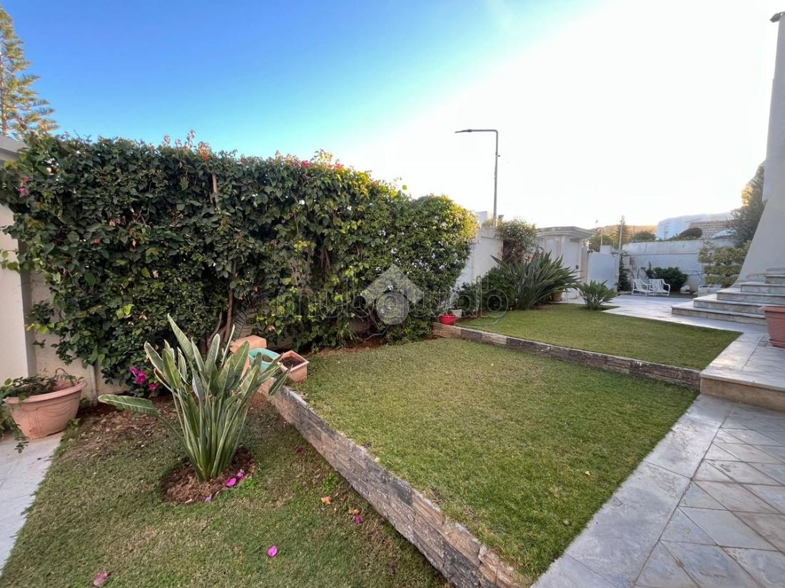 Villa indipendente in vendita