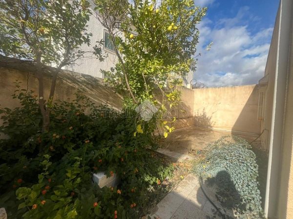 Villa indipendente in vendita