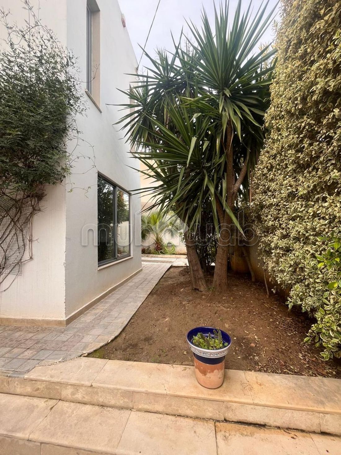 Villa indipendente in vendita