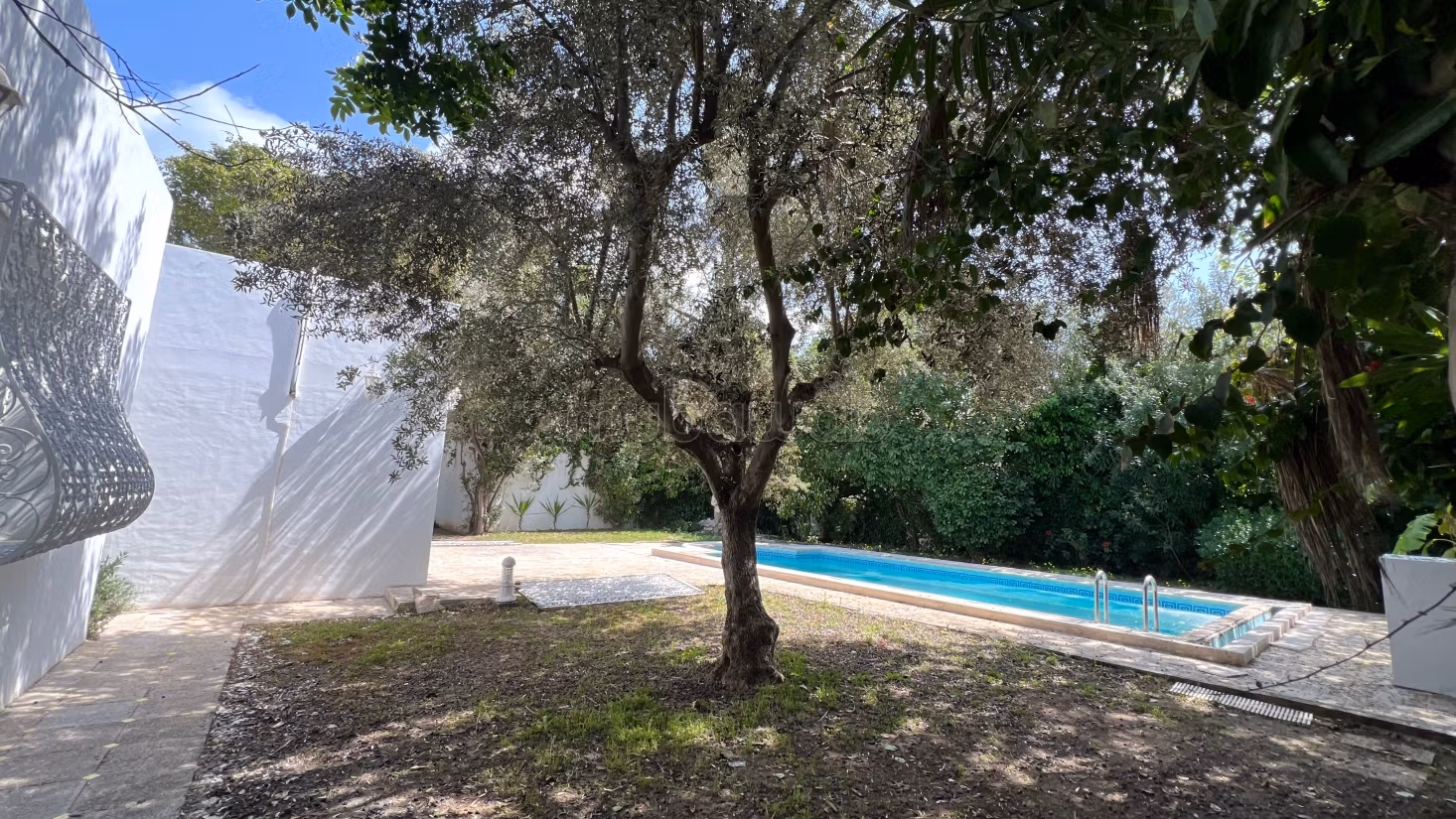 Une somptueuse villa avec piscine à carthage