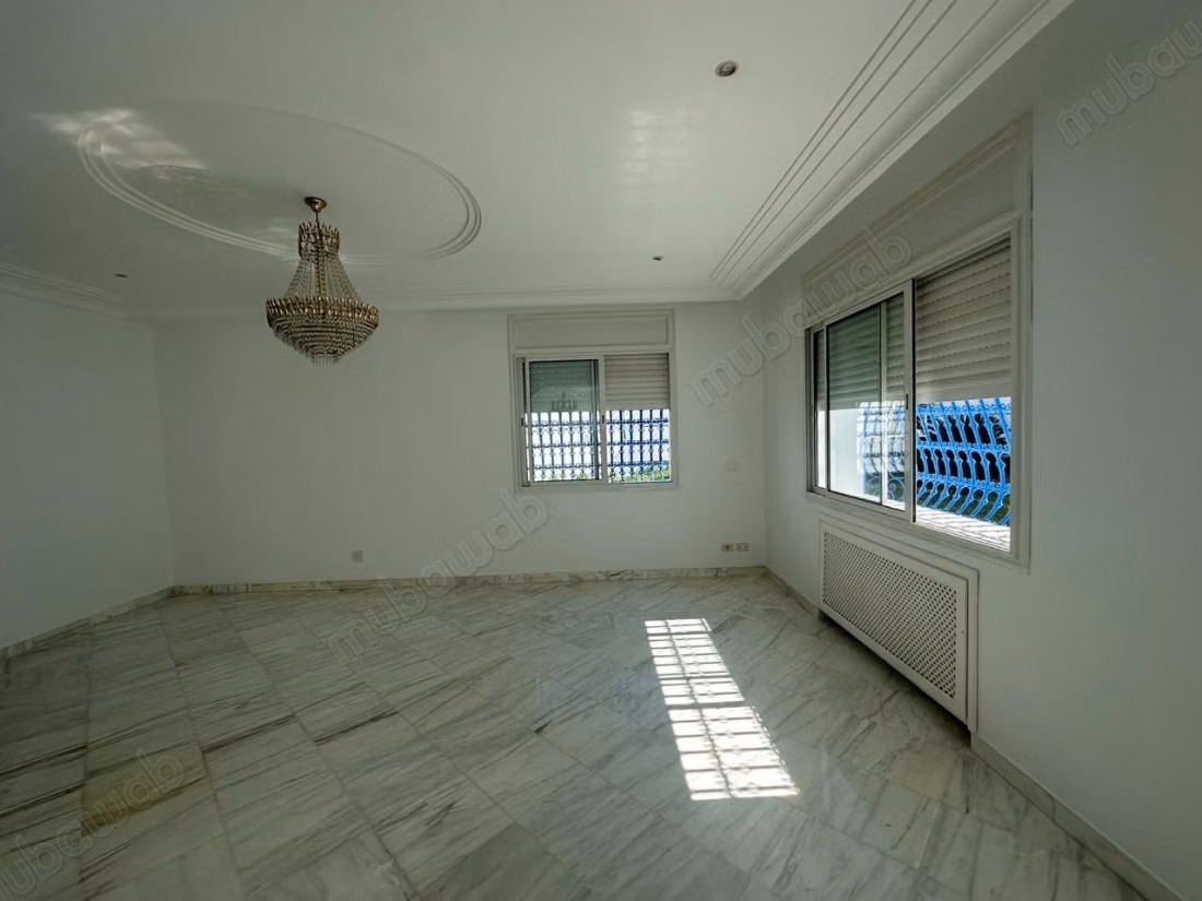 Très belle villa avec piscine à Sidi Bou Said
