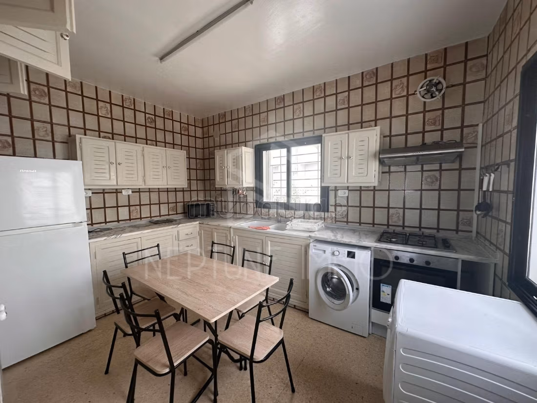 Furnished apartment with sea view in La Marsa