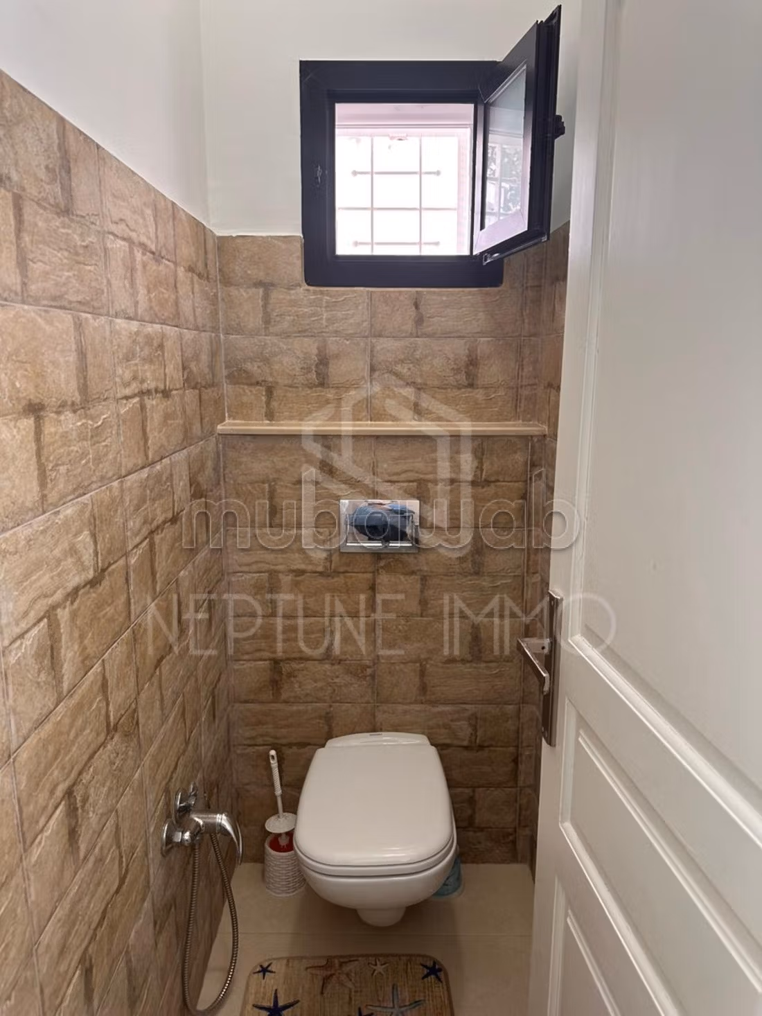 Furnished apartment with sea view in La Marsa