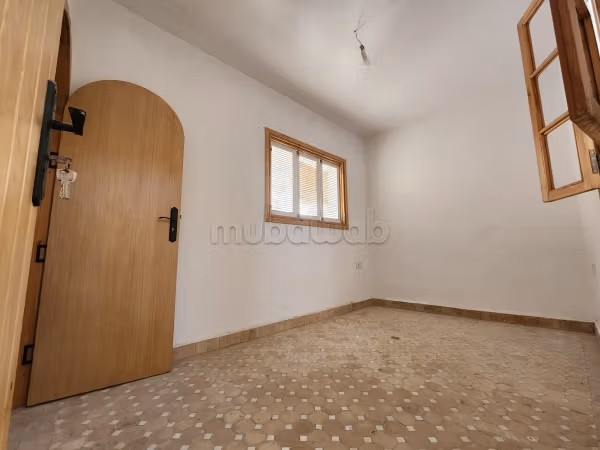 Casa con alto potenziale locativo con due spazi