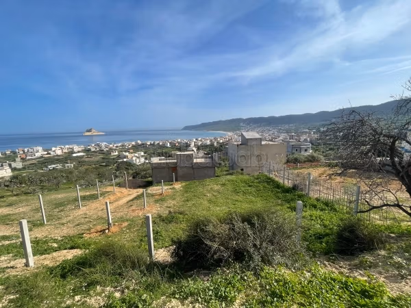 Terrain vue sur mer à Rafraf