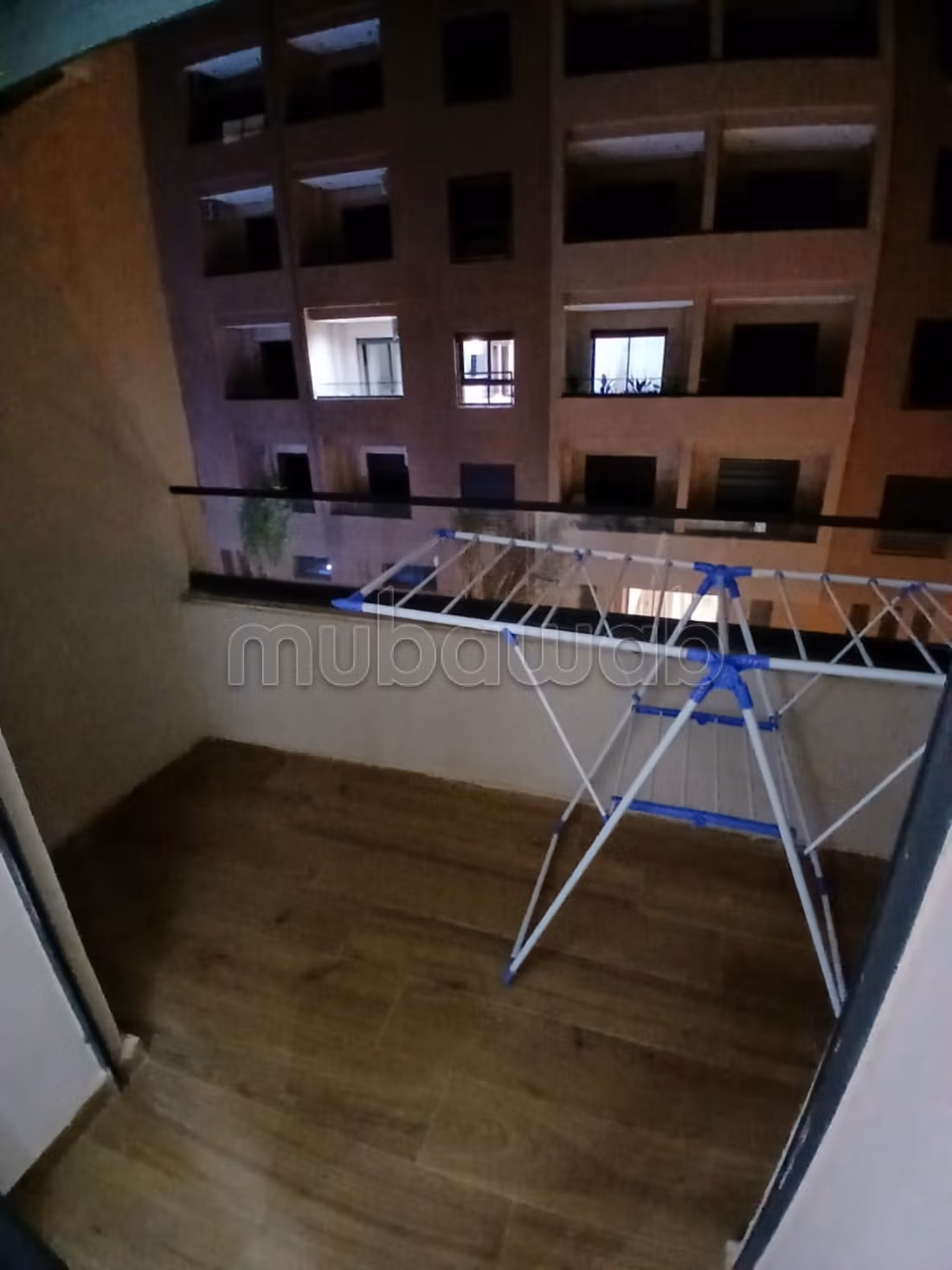 Bel App avec Piscine