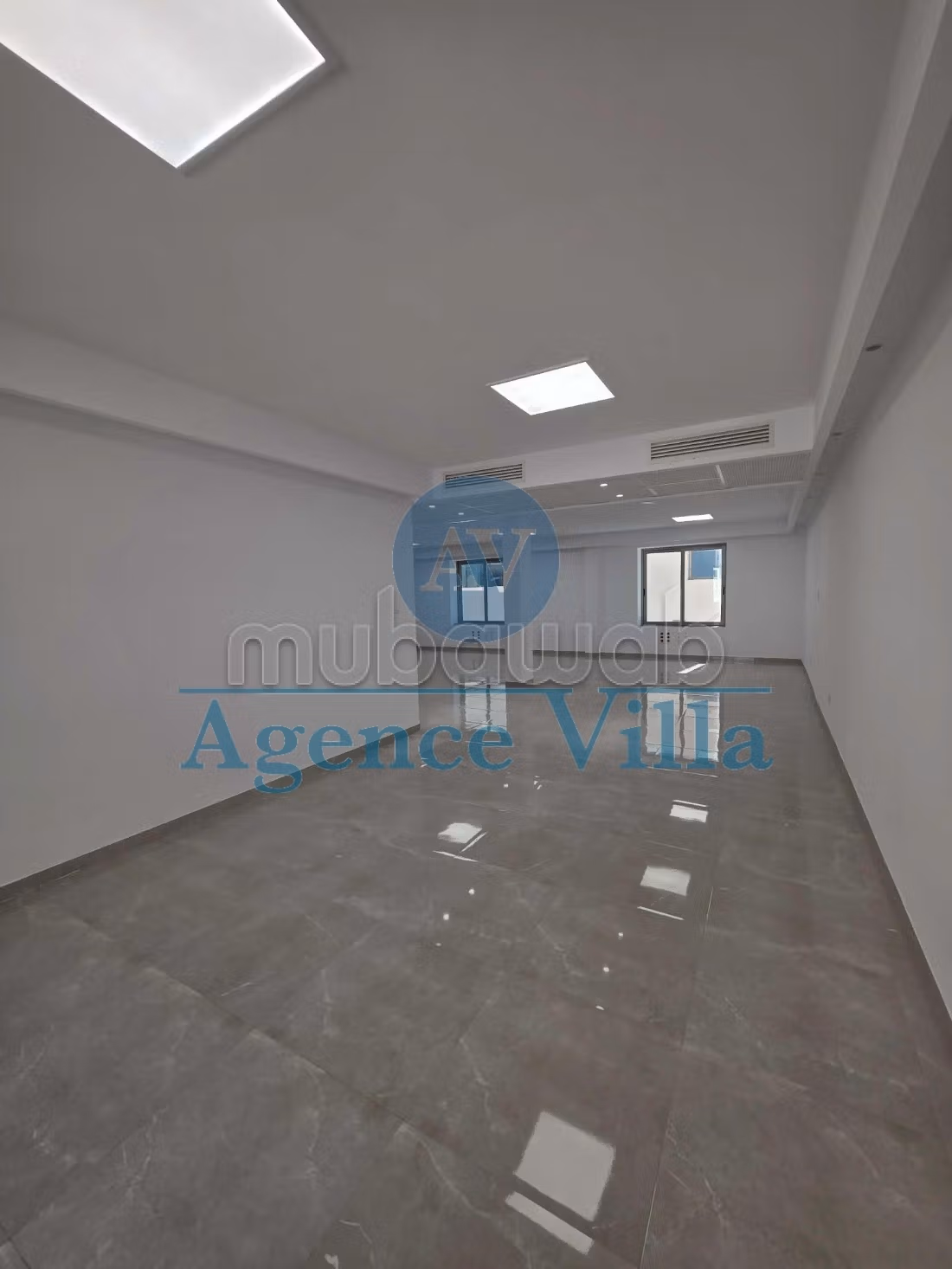 New office for rent Lake 1