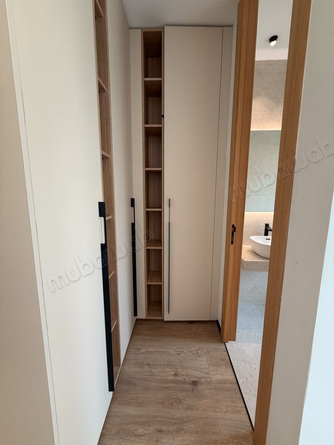 A LOUER Luxueuse Villa neuve 5 suites meublée