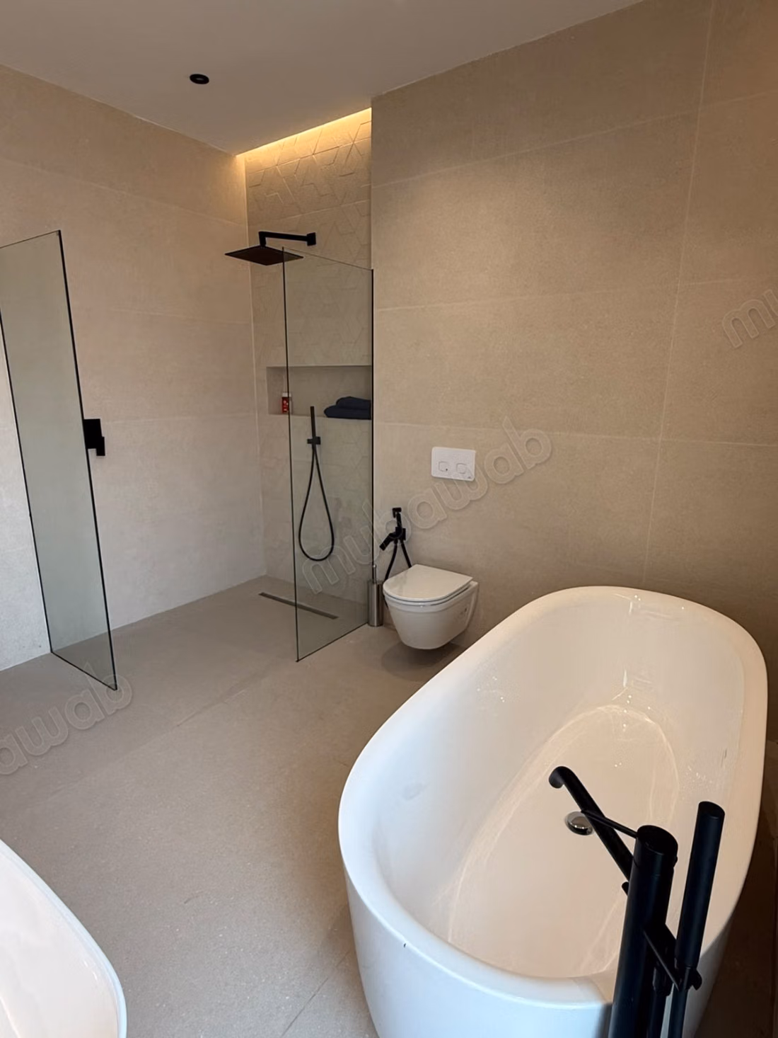 A LOUER Luxueuse Villa neuve 5 suites meublée