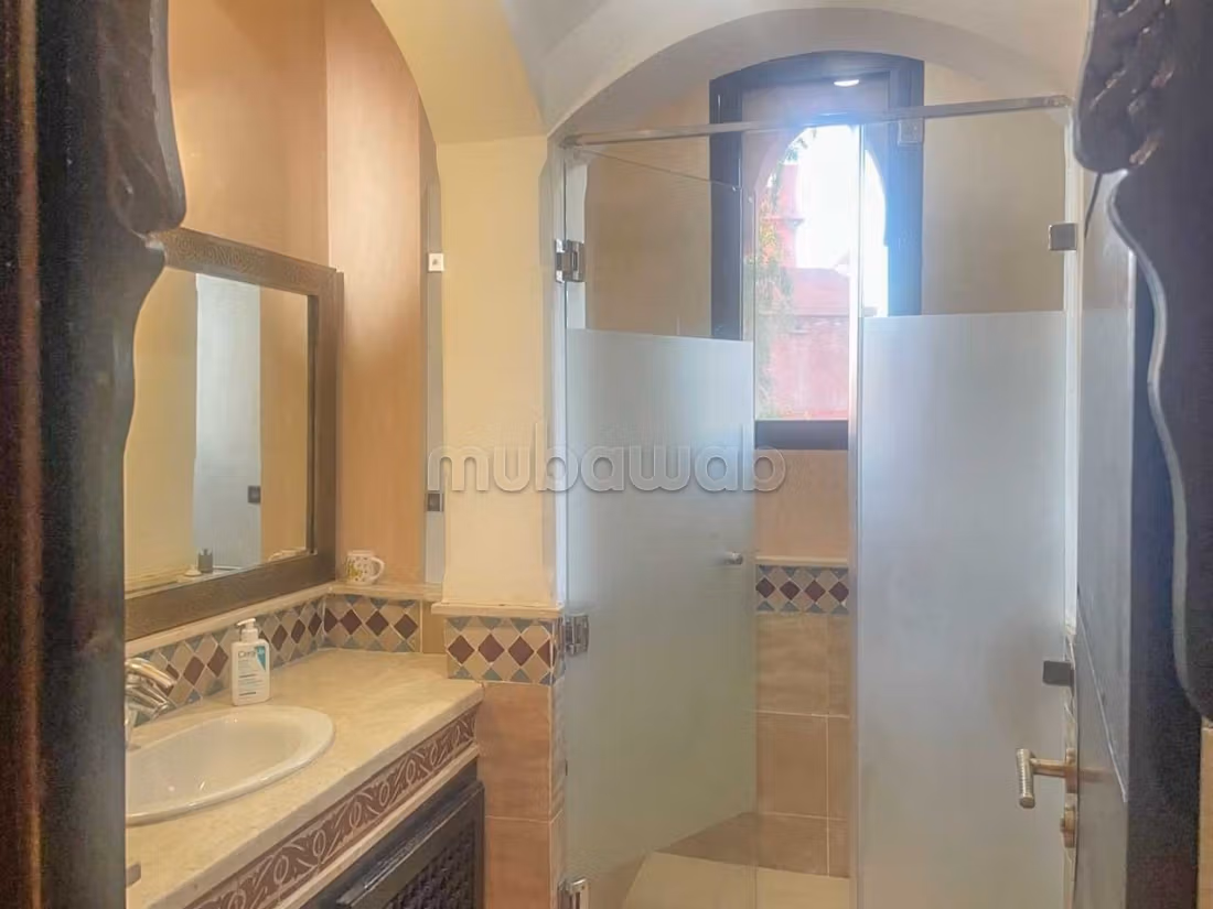 Charming villa in a gated community