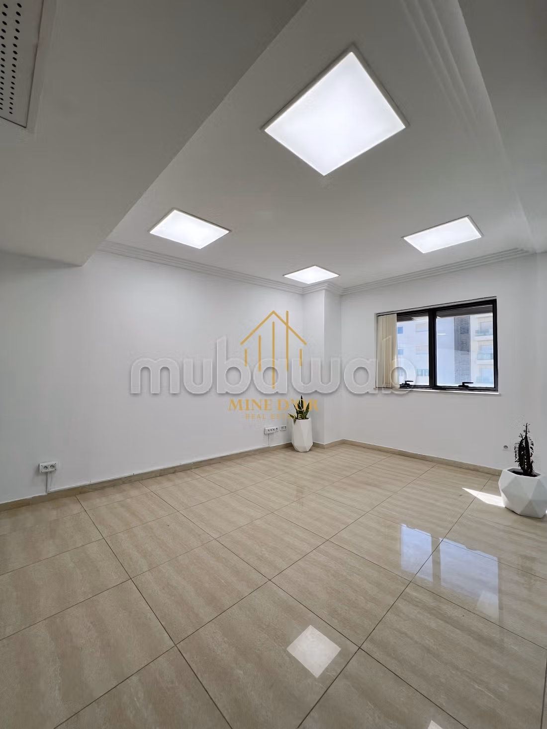 Plateau 430 m² à louer au Centre Urbain Nord