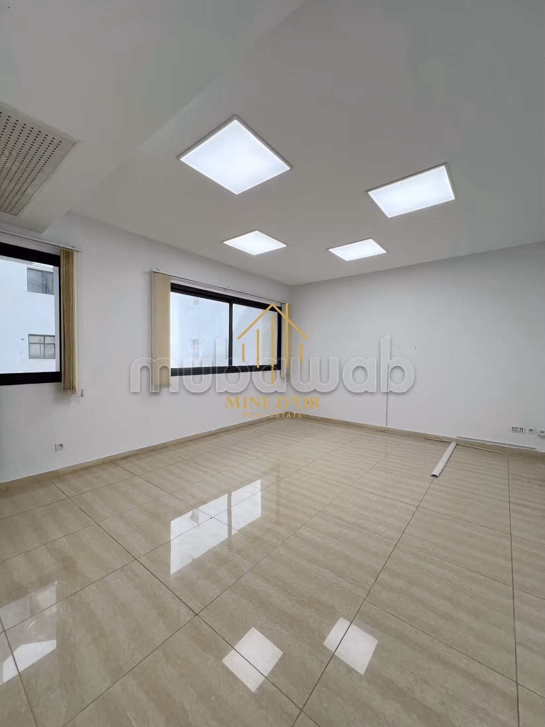 Plateau 430 m² à louer au Centre Urbain Nord