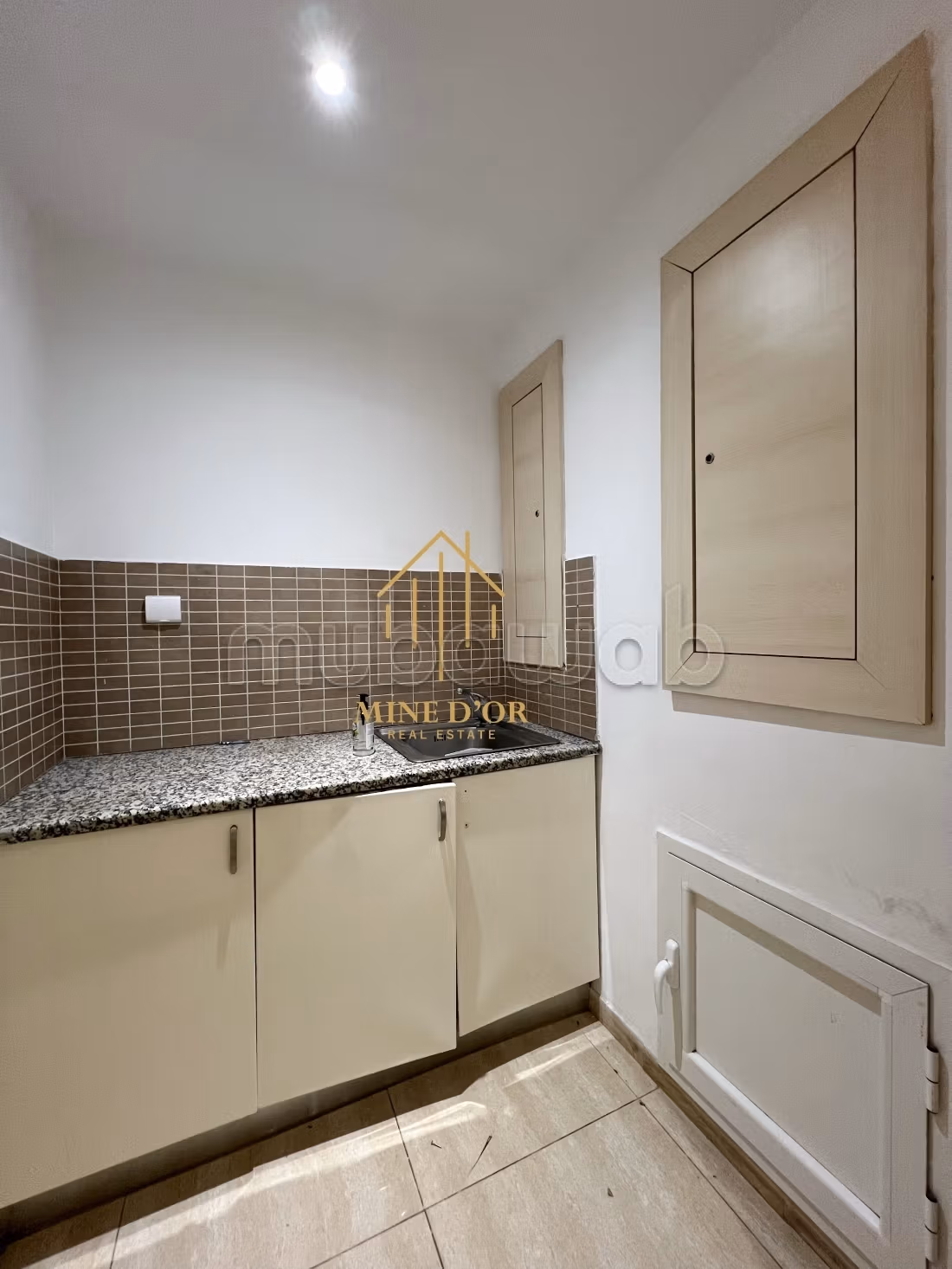 Plateau 430 m² à louer au Centre Urbain Nord