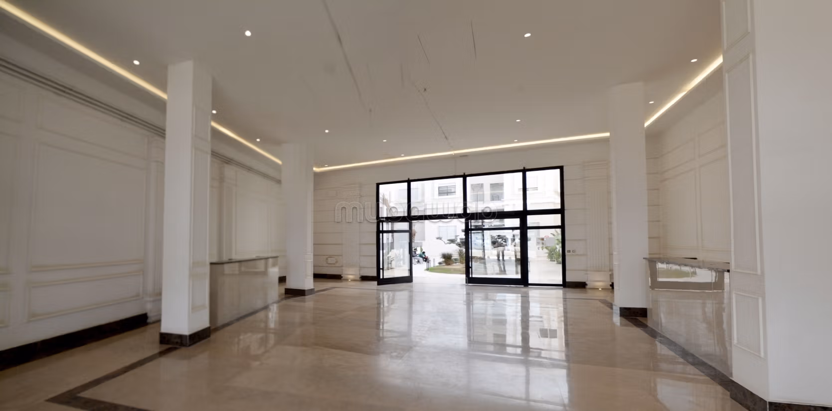 Beau local de 85m² à La Marsa Bhar Lazreg