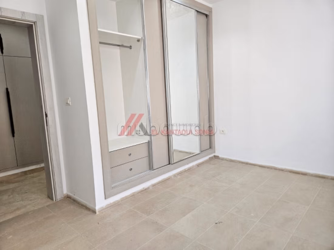 A vendre une villa à chatt mariem