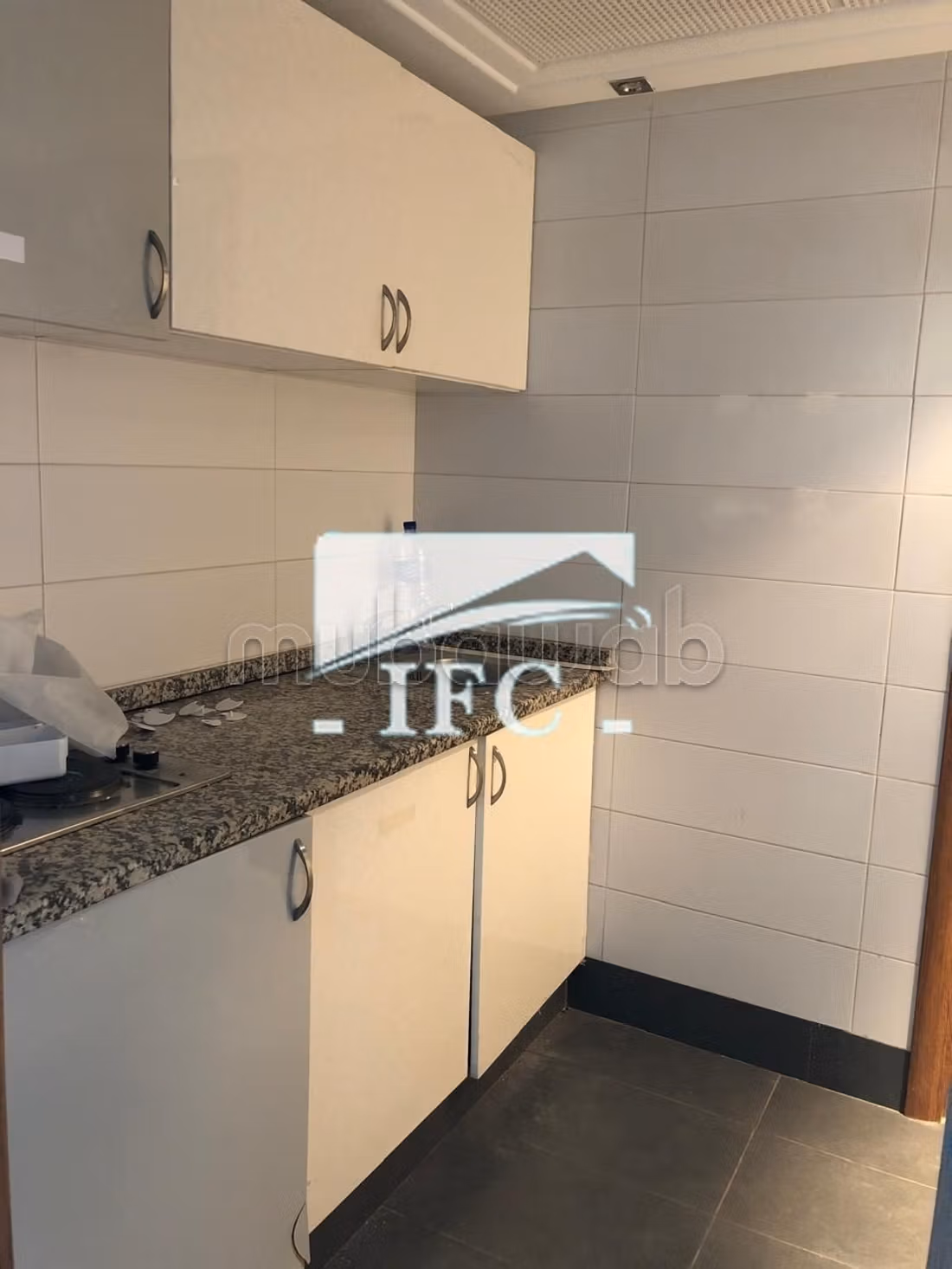 Bureau en 3 espaces 120m² CUN IFCU226