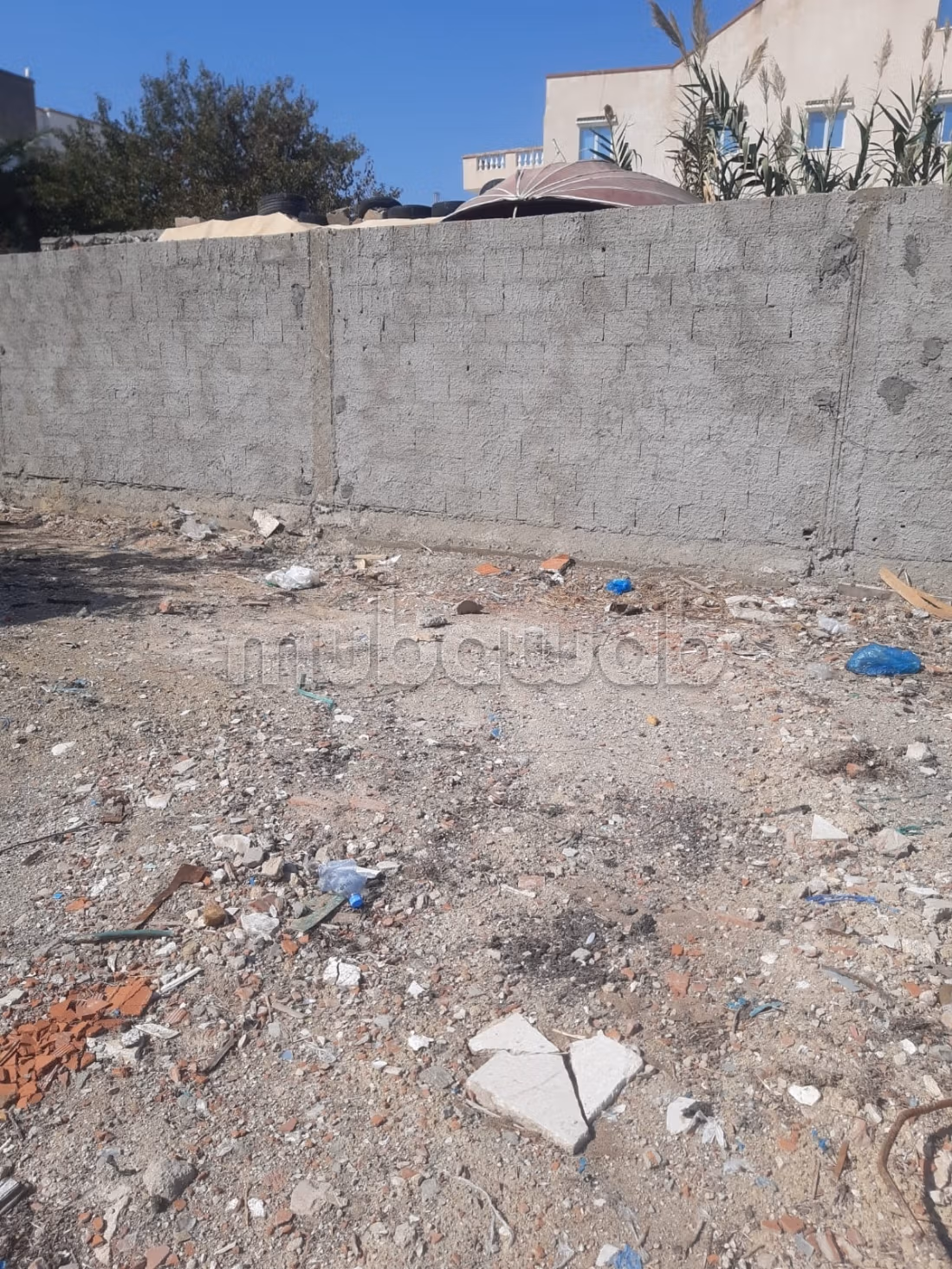 Opportunity Land 428 m2 Blue Title Access 4m