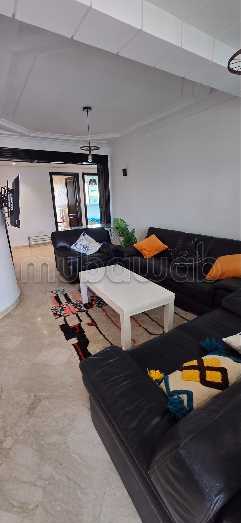Flat for rent in Maârif Extension. 3 comfortable rooms. Well decorated