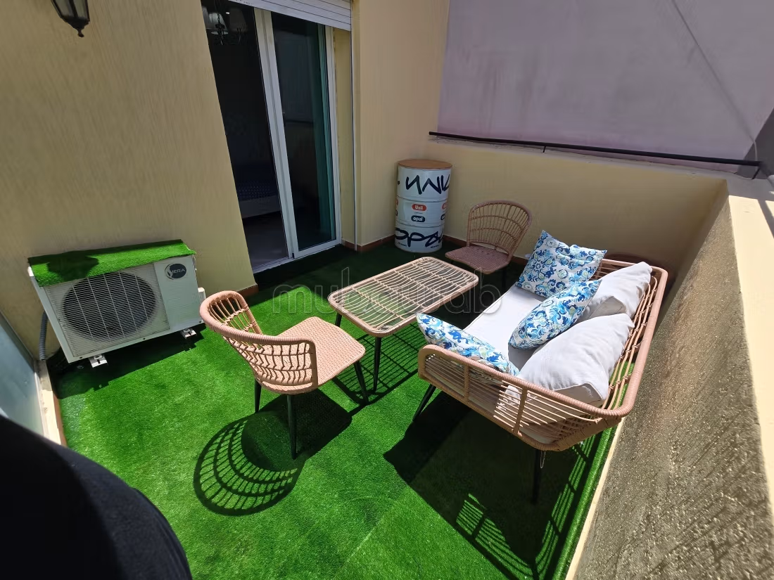 Flat for rent in Maârif Extension. 3 comfortable rooms. Well decorated